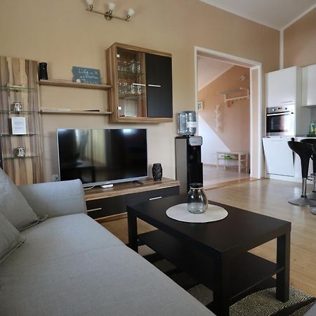 Apartman ˝Abaza˝ Vir Bagian luar foto